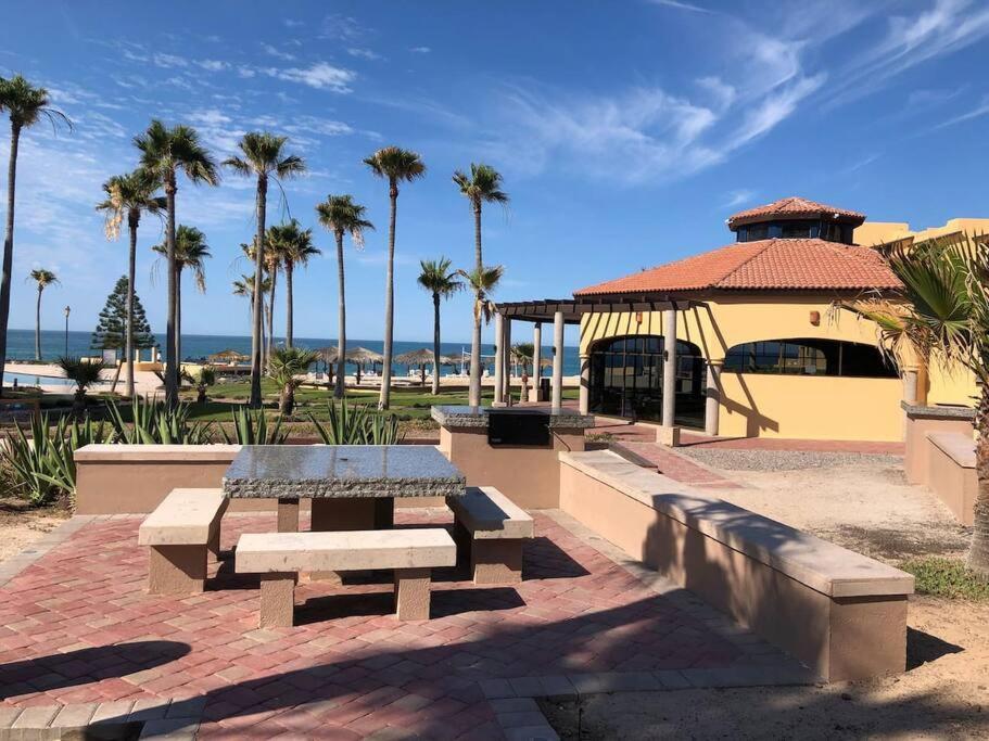 Sandy Beach Princesa A103 Ocean Front Resort Puerto Penasco Exterior photo